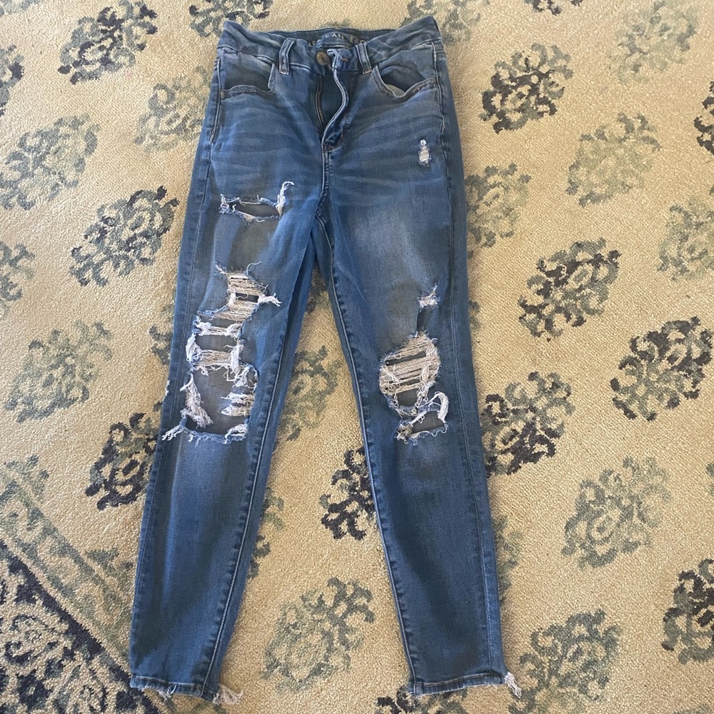American Eagle jeans. Size 4. Next level stretch